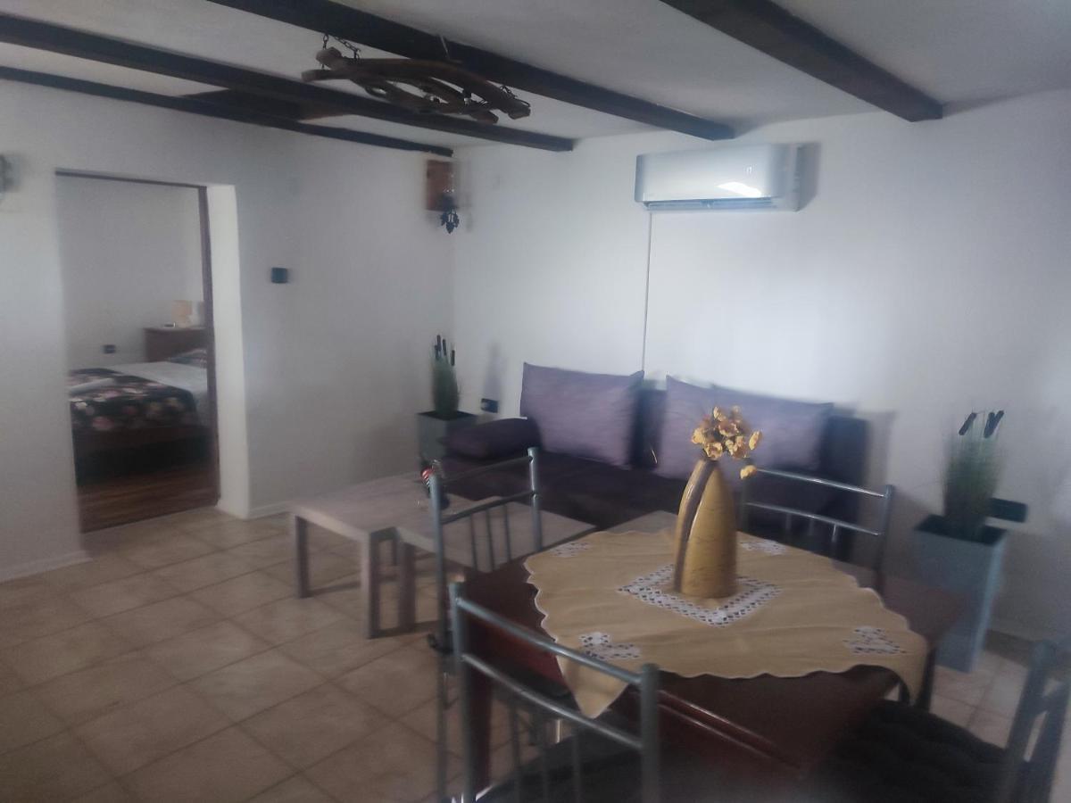 Holiday Home Lucija "" Private House With Pool "" Jablanac Zewnętrze zdjęcie